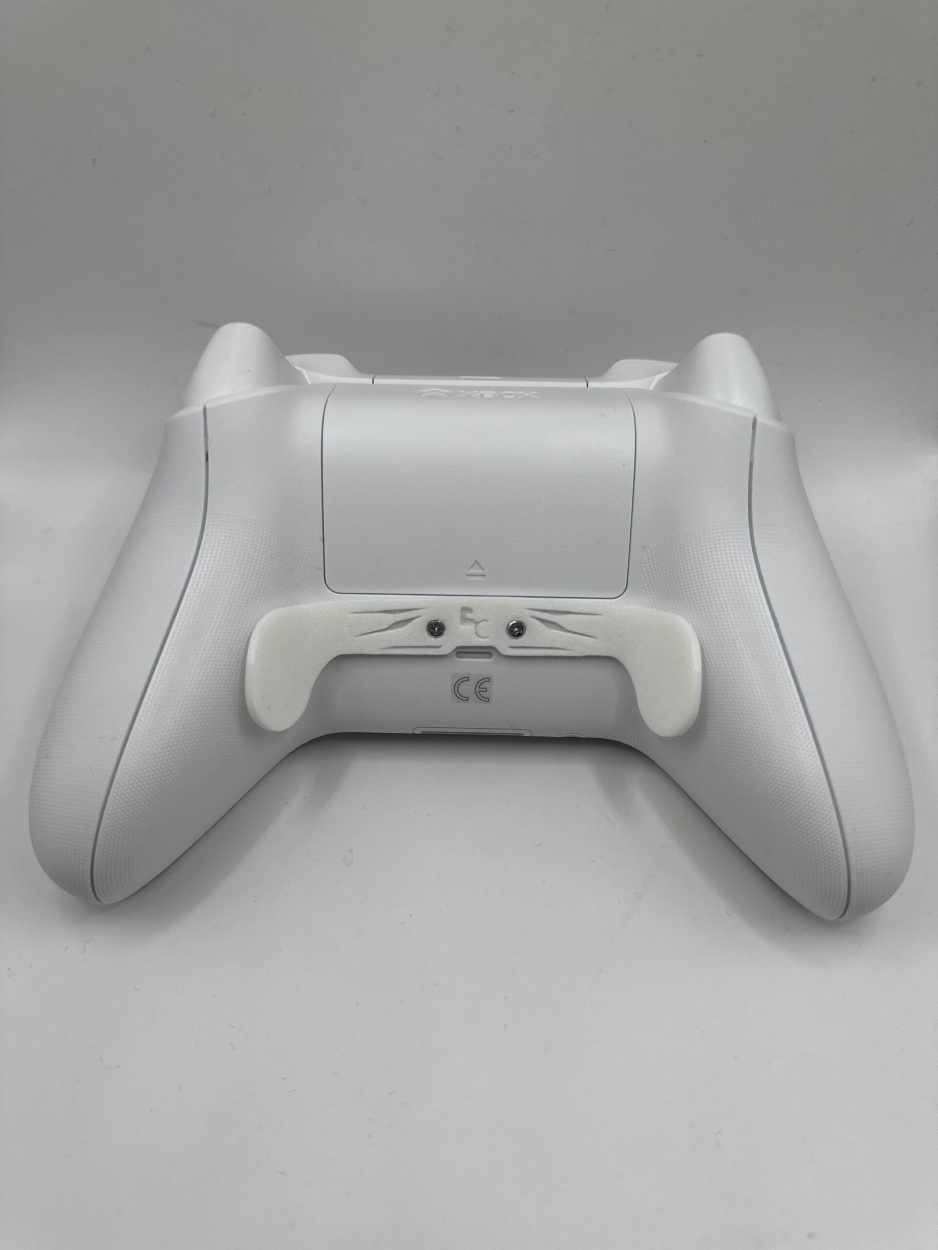 Robot White - By BestController – Image 3